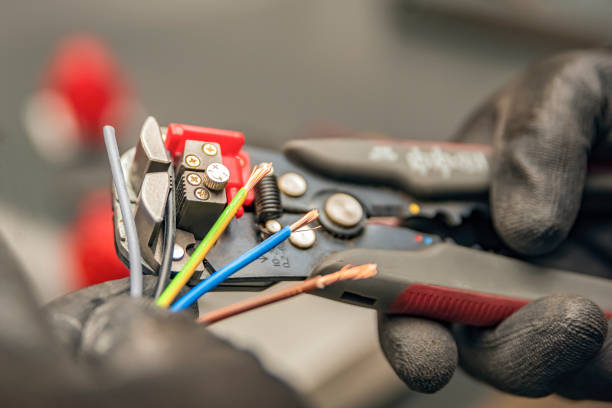 Best Electrical Outlet Repair  in Castlewood, VA